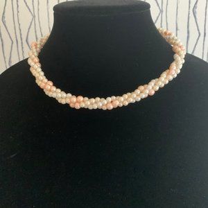 ⭐️Vintage Twisted Faux 3 Strand Pearl Choker